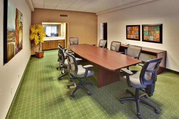 Holiday Inn DES MOINES-AIRPORT/CONF CENTER (Des Moines)